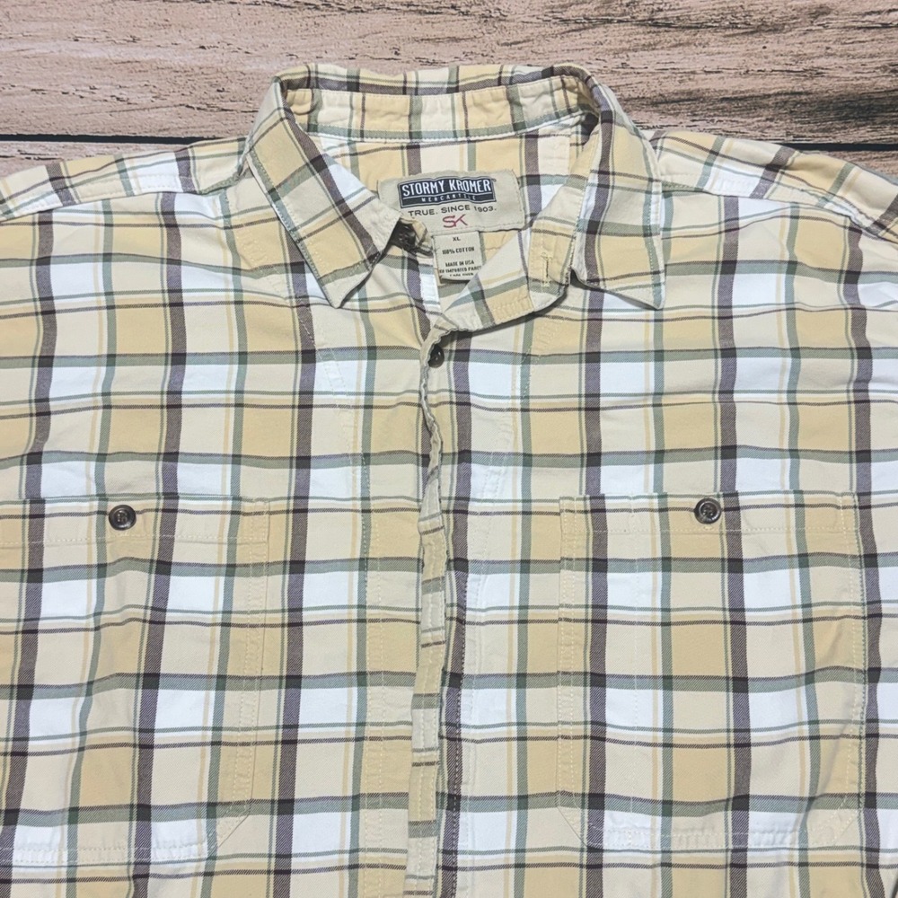 Stormy Kromer Button Down Shirt Men XL Tan Yellow Plaid Cotton Long Sleeve USA
